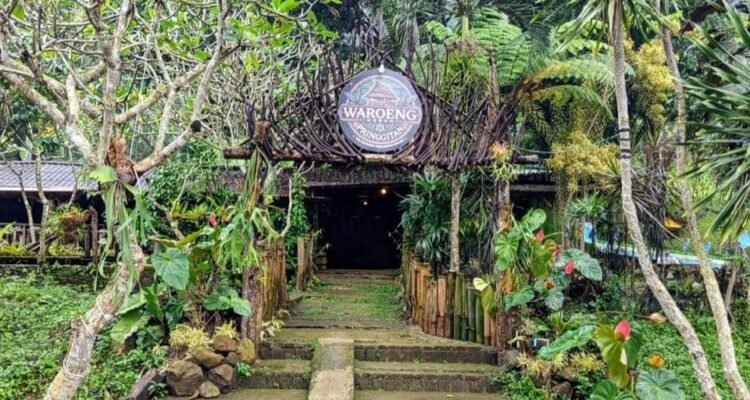 Waroeng Kebun Pringgitan Hadir di Trawas: Kuliner Otentik Bernuansa Majapahit di Tengah Sejuknya Alam