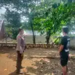 Cek Peternakan Bebek, Bhabinkamtibmas Desa Glagaharum Turun Langsung Sukseskan Ketahanan Pangan