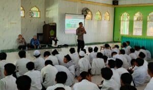 Peringati Hardiknas Polresta Banyuwangi Goes to School Gelar Binlu