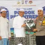 Sosialisasi Etika Berlalu – Lintas Polres Pelabuhan Tanjung Perak Gelar Coaching Clinic di Pondok Pesantren Assalafi Al-Fitrah Surabaya.