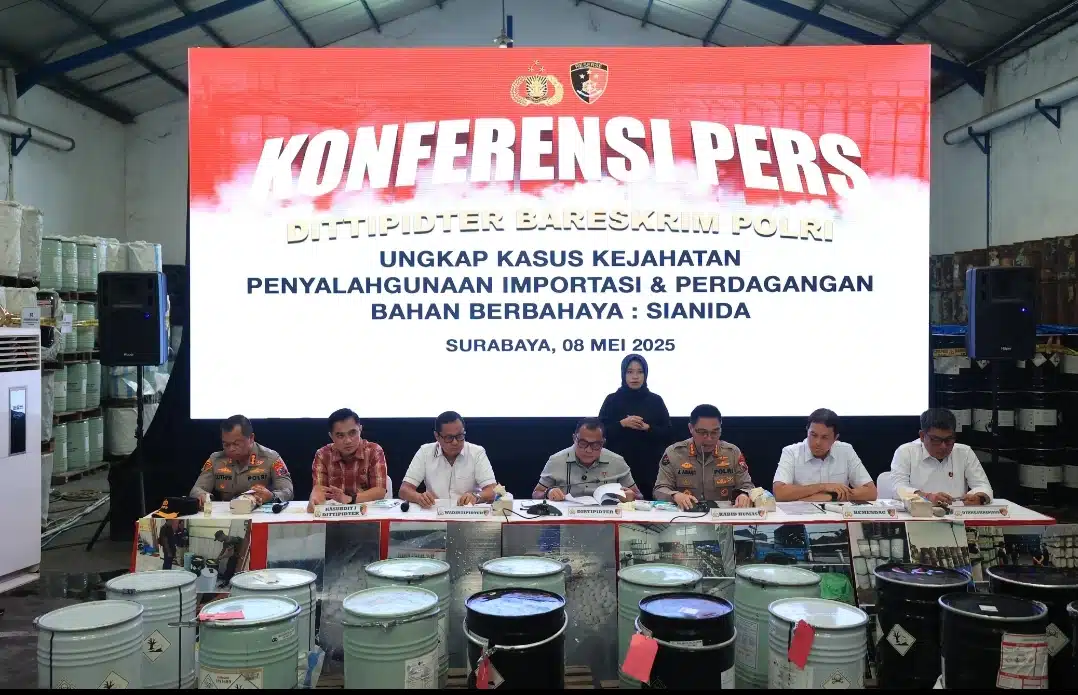 Bareskrim Polri Bongkar Perdagangan Ilegal Sianida di Surabaya dan Pasuruan, Omzet Capai Rp 59 Miliar