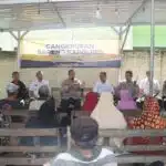 Cangkrukan Kamtibmas Polres Kediri Kota  Berbagi Sembako dan Gelar Bakti Kesehatan