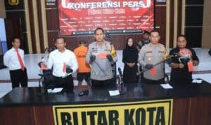 Polres Blitar Kota Berhasil Ungkap Kasus Pencurian di 21 TKP Tiga Tersangka Diamankan