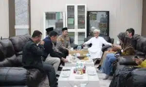 Perkuat Sinergi Ulama dan Kepolisian, Kapolres Pelabuhan Tanjung Perak Silaturahmi ke Yayasan Pondok Pesantren Miftachus Sunnah