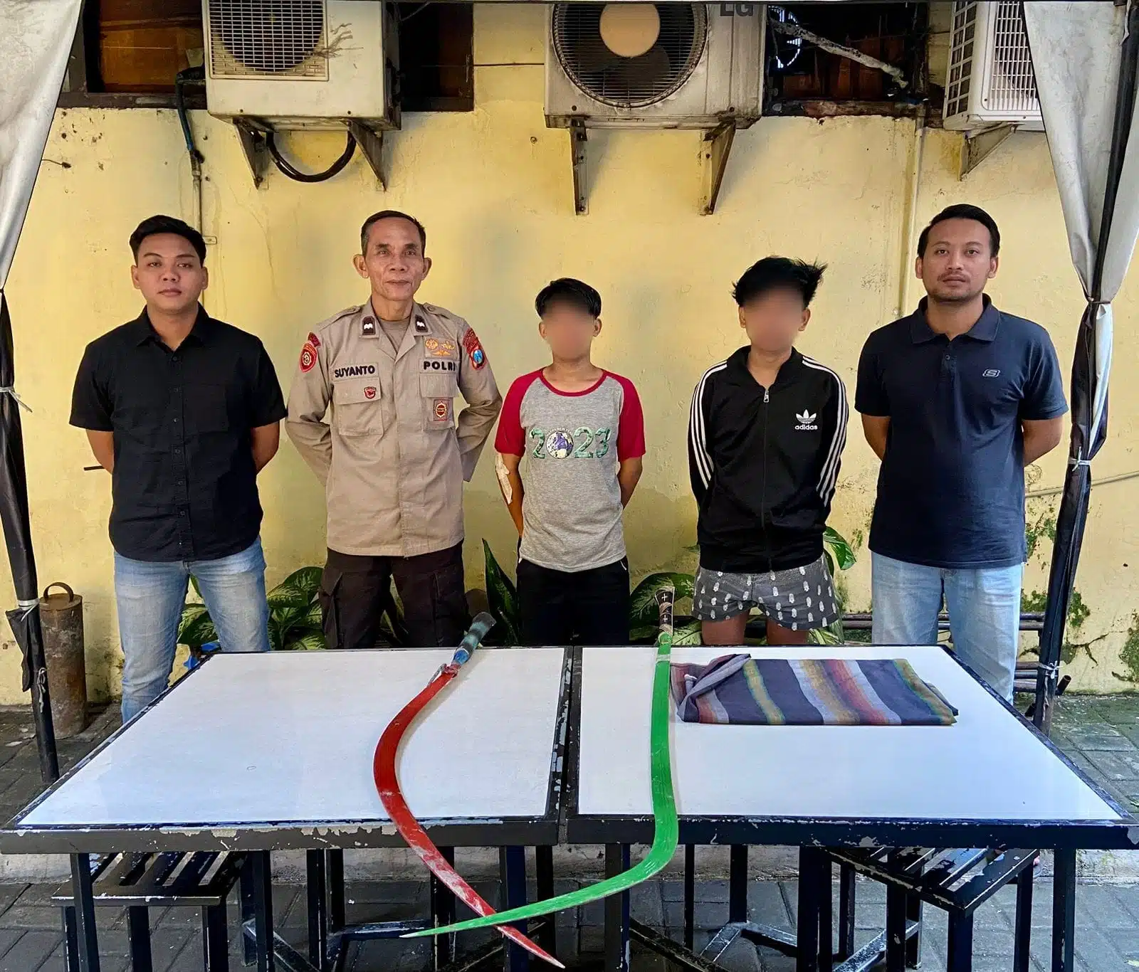 Aksi Tawuran Gagal, Polsek Semampir Amankan Dua Pelajar Bawa Clurit