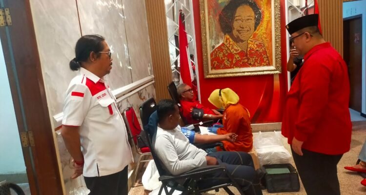 Antusias Tinggi,DPC PDIP Surabaya Gelar Kegiatan Donor Darah Diikuti Ratusan Warga dan Kader