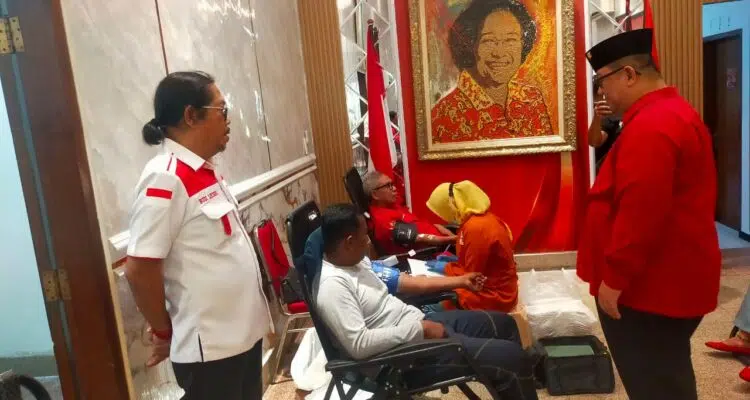 Antusias Tinggi,DPC PDIP Surabaya Gelar Kegiatan Donor Darah Diikuti Ratusan Warga dan Kader