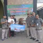 Momen Idul Adha 1446 H, Perumda Air Minum Surya Sembada Salurkan 14 Sapi Kurban Warga Kota Surabaya