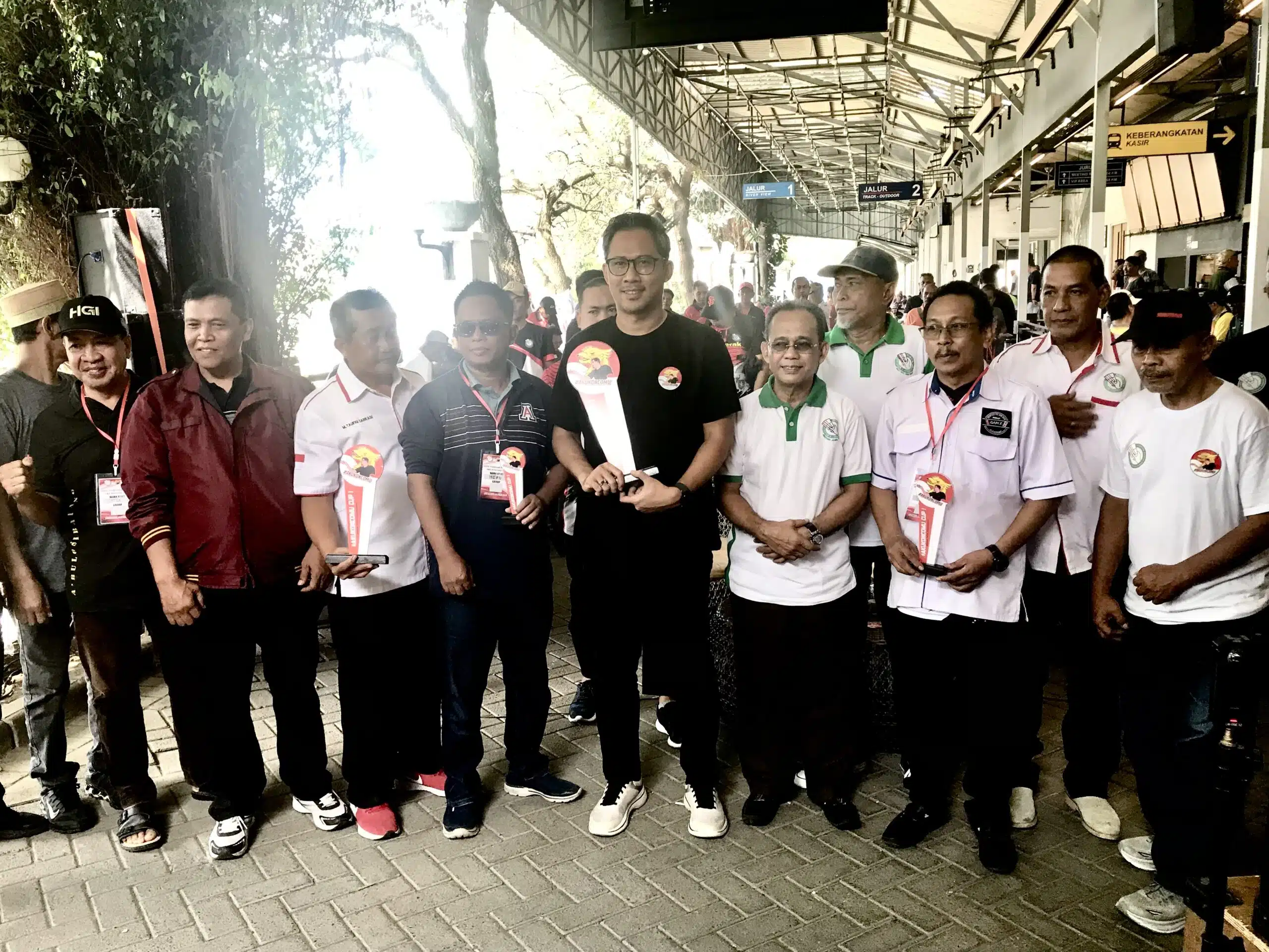 Diikuti 256 Peserta,Komunitas AkuKoncomu Gelar Turnamen Domino Rebutkan Hadiah 35 Juta