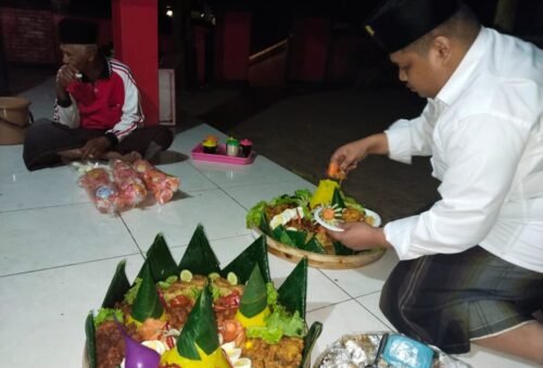 Bulan Bung Karno,Kader PDIP Surabaya Gelar Selamatan Malam Jumat Legi : Doa Untuk Keselamatan Bangsa