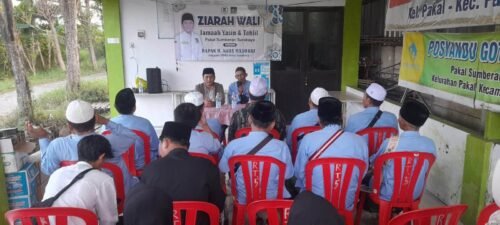 Legislator PPP Surabaya Berangkatkan Jama’ah Yasinta Pakal Ziarah Wali