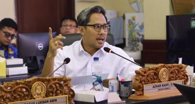 Azhar Kahfi DPRD Surabaya Azhar Kahfi Gerindra Surabaya DPRD Surabaya Satgas Kampung Pancasila vandalisme Surabaya