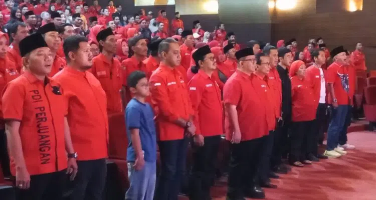 DPC PDIP Surabaya Gelar Nobar Film Tentang Bung Karno Di Bioskop Legendaris Kota Pahlawan