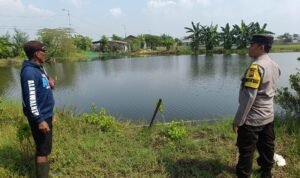 Bhabinkamtibmas Glagaharum Wujudkan Ketahanan Pangan Lewat Budidaya Ikan Nila