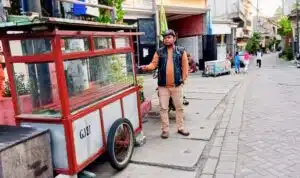 PKL RT 10 Jadi Korban, Konflik Posko Kalilom Makin Panas