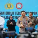 Kapolri Lepas 700 Buruh Terdampak PHK Untuk Kembali Bekerja, Wujud Kolaborasi Selesaikan Permasalahan Industrial