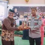 Kunjungi SMADATARA, Kapolda Jatim : ‘Negara Maju adalah Negara yang Diisi Generasi Disiplin dan Berkarakter