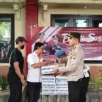 Sambut Hari Bhayangkara ke-79, Polsek Asemrowo Gelar Bhakti Sosial untuk Warga