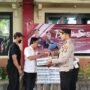 Sambut Hari Bhayangkara ke-79, Polsek Asemrowo Gelar Bhakti Sosial untuk Warga