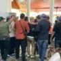 Awak Media Didorong, Dilarang Pengambilan Liputan, Dipiting, dan Ditantang Diajak Duel oleh Oknum Pengamanan Wabup Sidoarjo Saat Liputan di Pendopo Kabupaten Sidoarjo