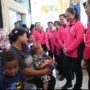 Kunjungi Raja Ampat, Ketum Bhayangkari Ny. Juliati Sigit Prabowo Salurkan Sembako hingga Gelar Khitanan Massal