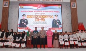 Polres Blitar Gelar Khitan Massal Salurkan Bansos untuk Anak Yatim Piatu dan Difabel di Hari Bhayangkara ke – 79