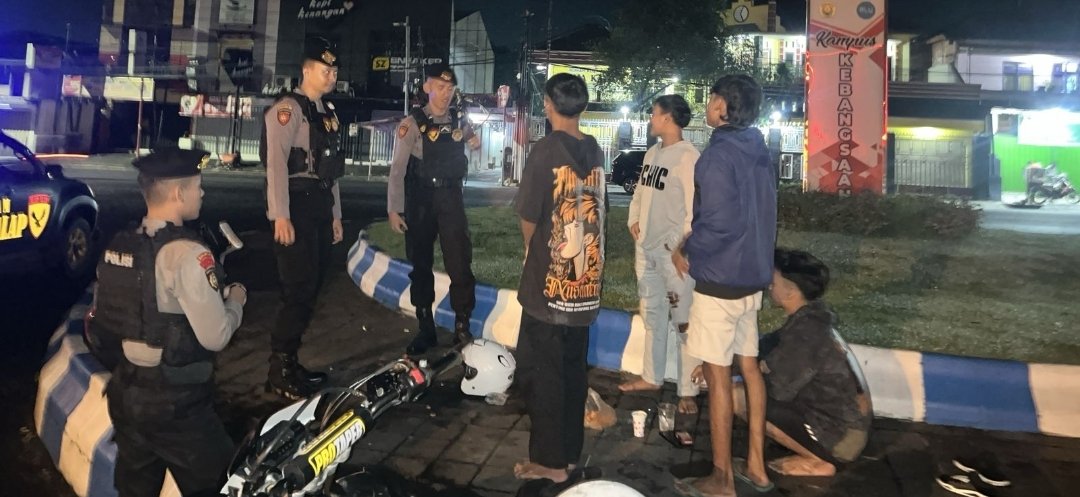 Polres Jember Tingkatkan Patroli Kamtibmas Jelang Malam 1 Suro