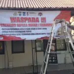 Polres Pelabuhan Tanjung Perak Gencarkan Himbauan Kamtibmas, Spanduk Waspada Curanmor Tersebar di 5 Wilayah Polsek