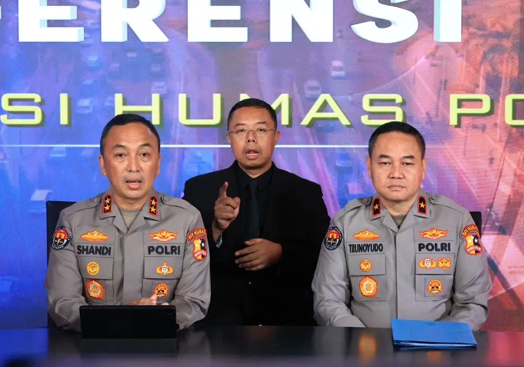 Netizen Penasaran ‘Untuk Apa Robot Polisi’, Ini Jawabannya