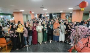 Tingkatkan Keterampilan Perempuan, Lilik Hendarwati Inisiasi Pelatihan MUA