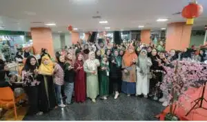Tingkatkan Keterampilan Perempuan, Lilik Hendarwati Inisiasi Pelatihan MUA