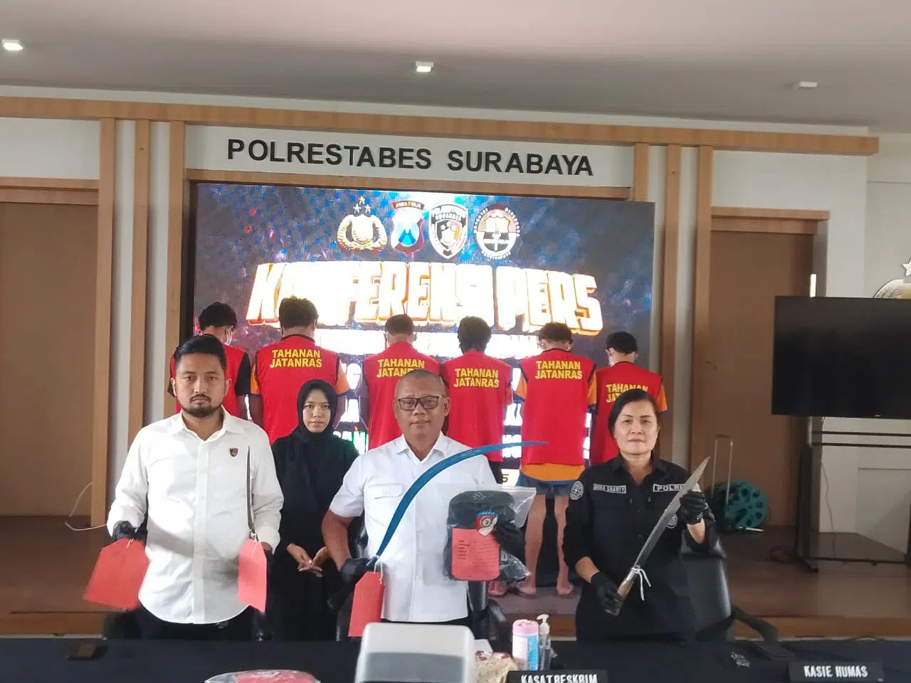 Polrestabes Surabaya Ungkap Kasus Pengeroyokan Bermotif Dendam Antar Kelompok Silat