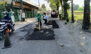 Perbaikan Ruas Jalan Sultan Agung di Tulungagung untuk Keselamatan dan Kenyamanan Masyarakat
