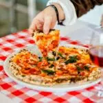 Grand Mercure Solo Baru Luncurkan Promo Hemat Sensasi Pizza dengan Tungku Tradisional 