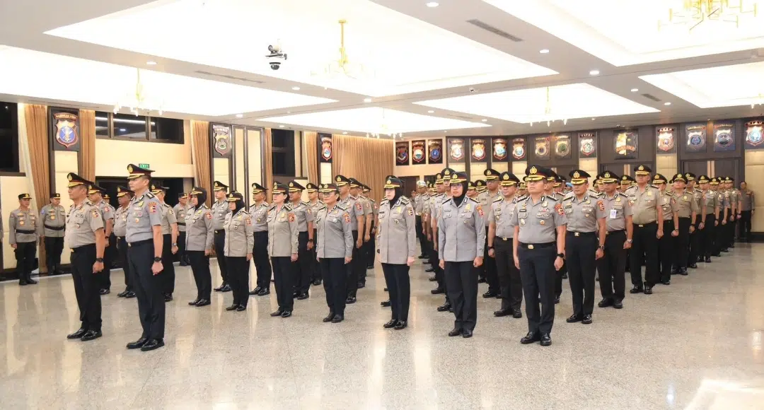 Polri gelar korps raport kenaikan pangkat 3 pati dan 87 pamen