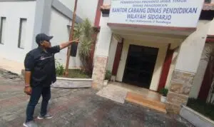 SPMB Sidoarjo Dikecam: Sistem Tak Transparan, Anak Menangis, Orang Tua Frustrasi