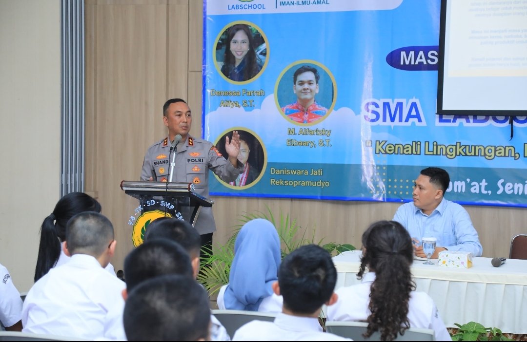 Kadivhumas ke Siswa Labschool: Harus Kerja Keras, Cerdas, Tuntas, dan Ikhlas