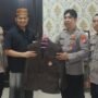 Silaturahmi dan Sinergi: Polres Tanjung Perak Serahkan Jas Dai Kamtibmas di Ponpes Tarbiatul Ulum