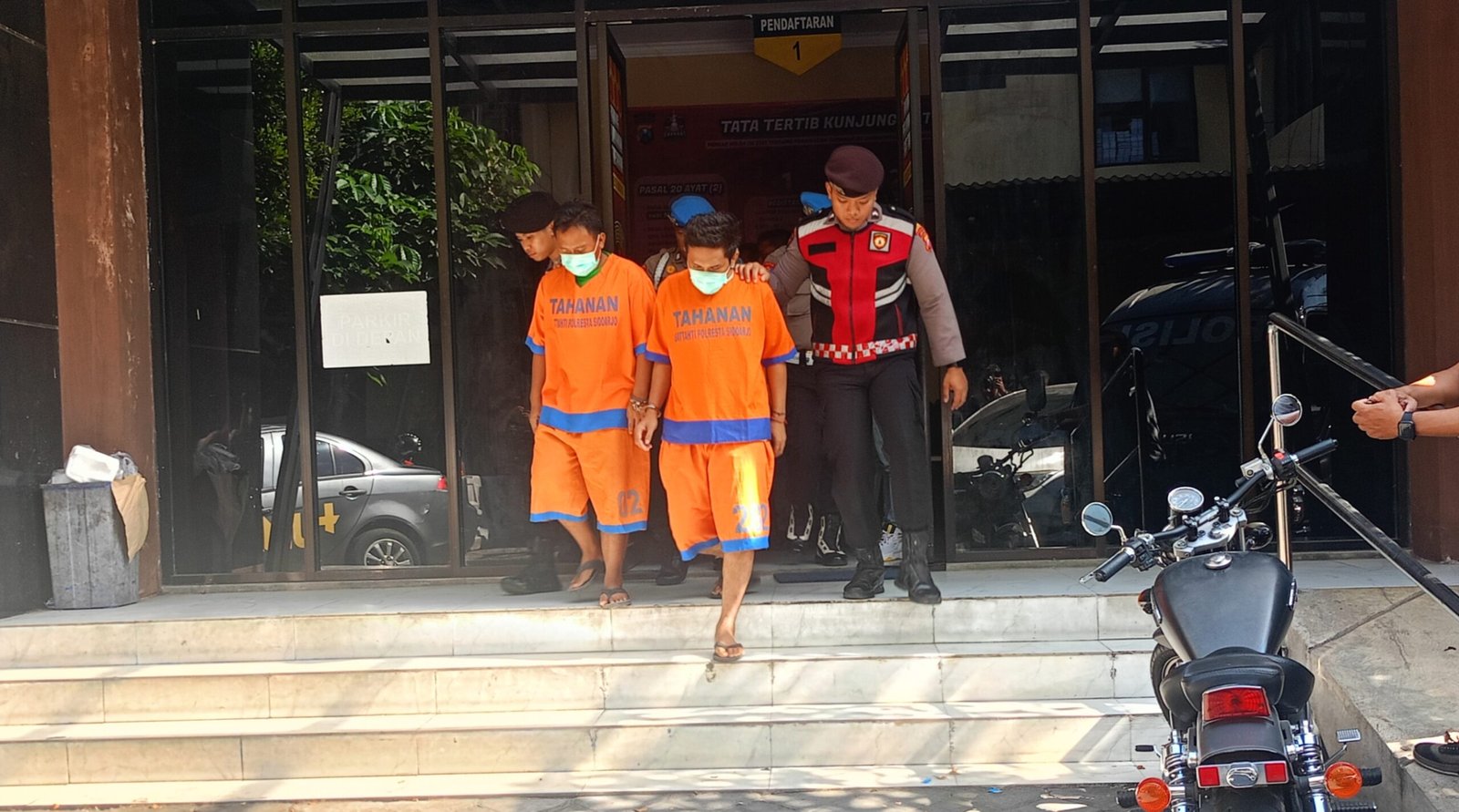Satnarkoba Polresta Sidoarjo Bekuk Dua Pengedar Sabu, Satu Residivis Kambuhan
