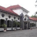 PN Surabaya,