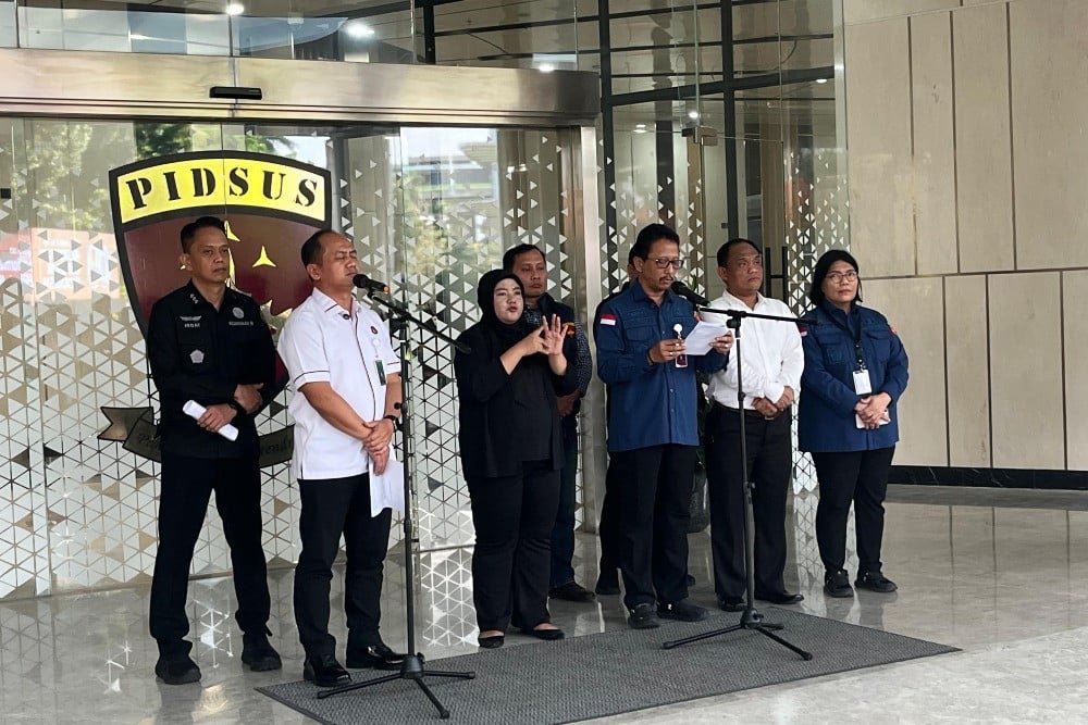 Nadiem Makarim Jadi Tersangka, Langsung Ditahan di Rutan Salemba Kejari Jaksel 8 Nadiem Makarim Jadi Tersangka, Langsung Ditahan di Rutan Salemba Kejari Jaksel