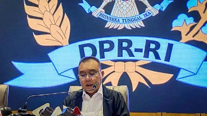 Formappi: Tunjangan DPR yang Tidak Jelas Manfaatnya