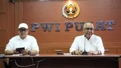 PWI Marah Kartu Liputan Istana Dicabut: Menghambat Kebebasan Pers! 4 PWI Marah Kartu Liputan Istana Dicabut: Menghambat Kebebasan Pers!