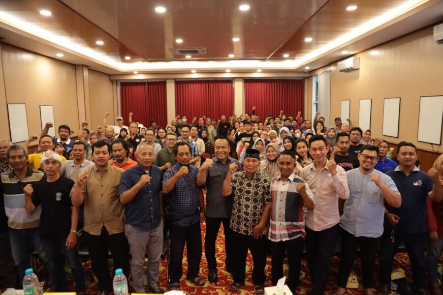 Ketua Komisi A DPRD Surabaya