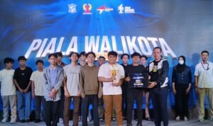 Piala wali kota Surabaya 2025 ESI Surabaya Achmad Nurdjayanto
