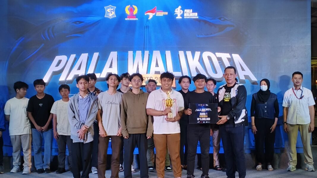 Piala wali kota Surabaya 2025 ESI Surabaya Achmad Nurdjayanto