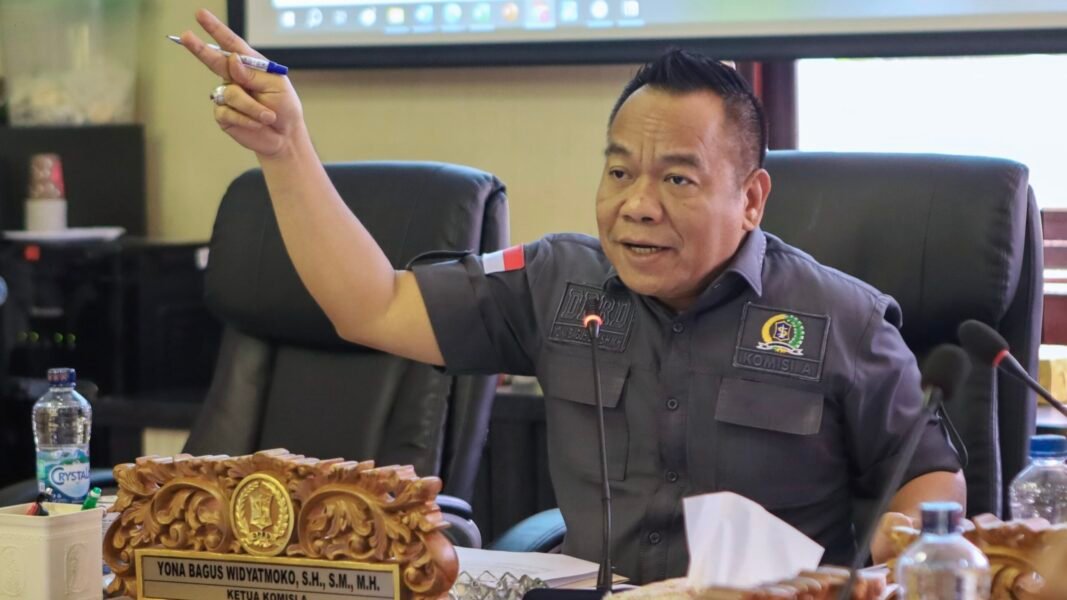 Sekda Surabaya DPRD Surabaya