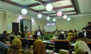 Komisi A DPRD Surabaya cabut SE Sekda perda Adminduk