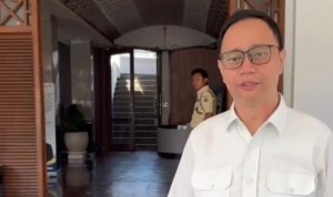 Josiah Michael DPRD Surabaya