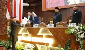 komisi e dprd jatim